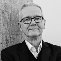 Dr. Jörn Laakmann