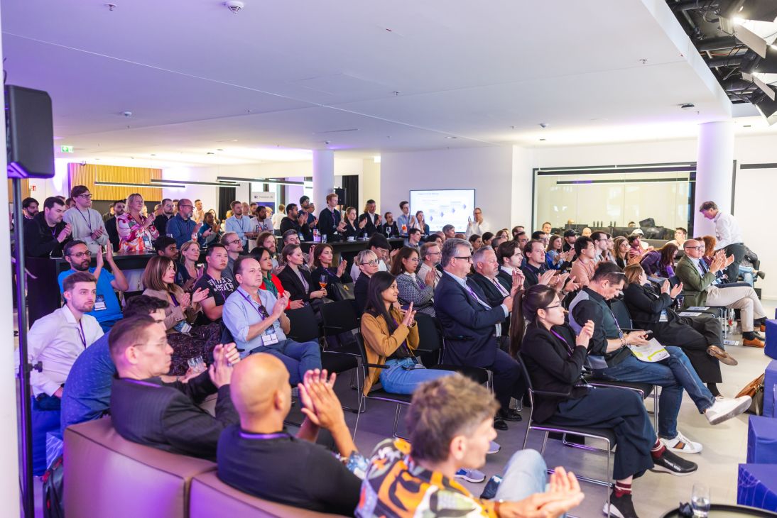 Blick ins volle Publikum